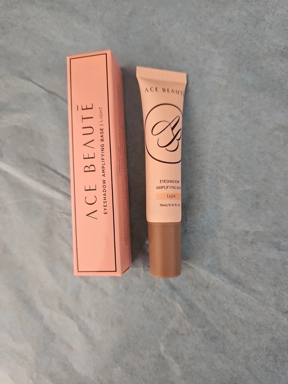 Ace Beaute Eyeshadow Amplifying Base Light Eye Primer